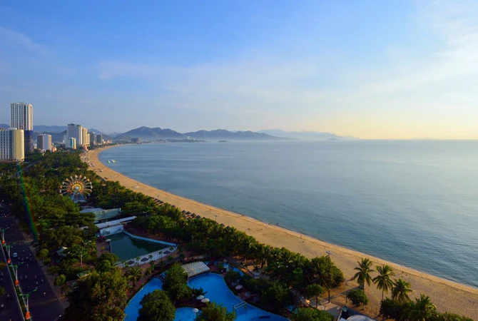 Overview Nha Trang Beach