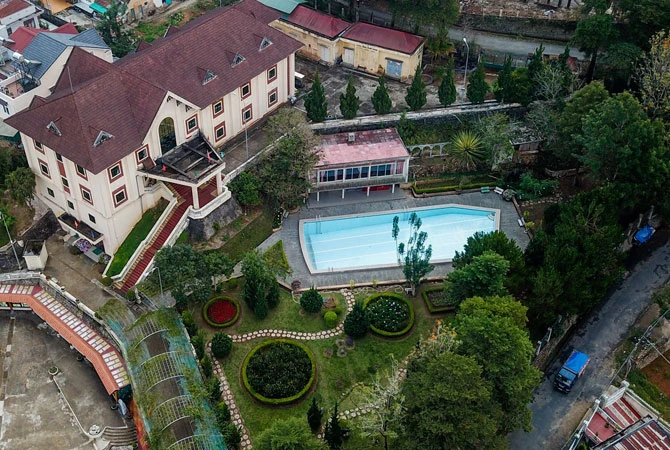 Discover the Hidden Tran Le Xuan Palace